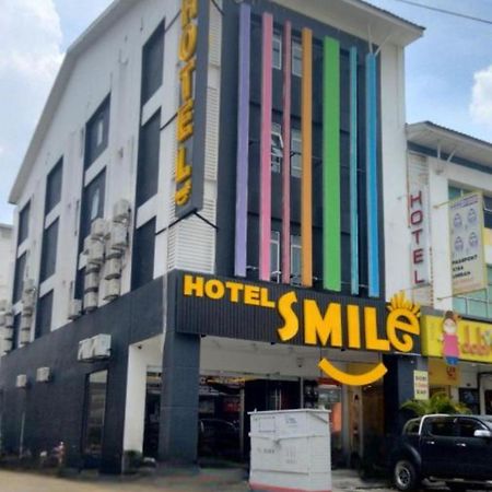 Smile Hotel Cheras Sri Permaisuri Куала-Лумпур Екстер'єр фото