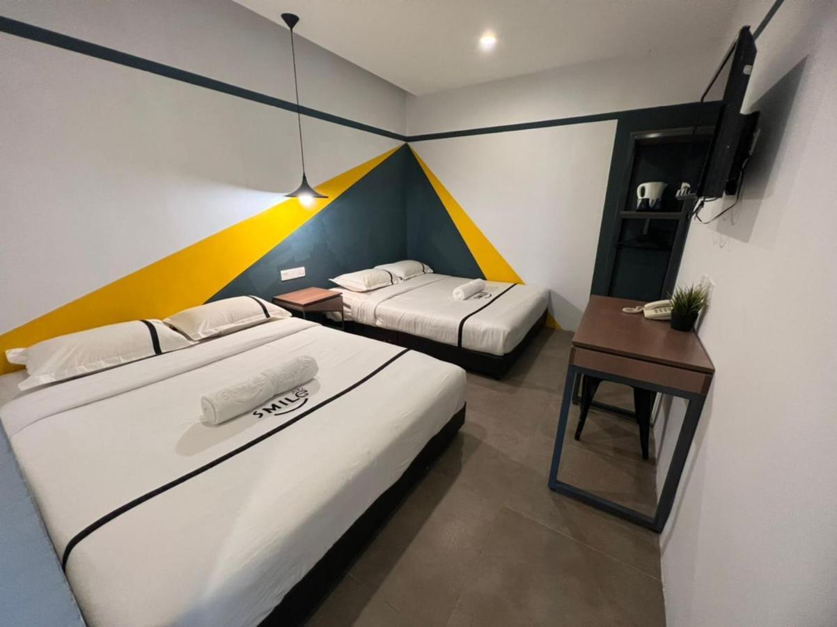 Smile Hotel Cheras Sri Permaisuri Куала-Лумпур Екстер'єр фото